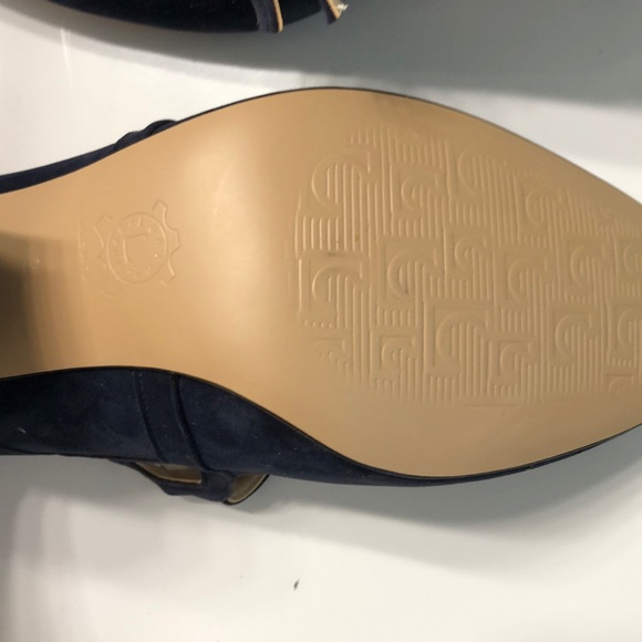 Shoes - Picture 5 of 5